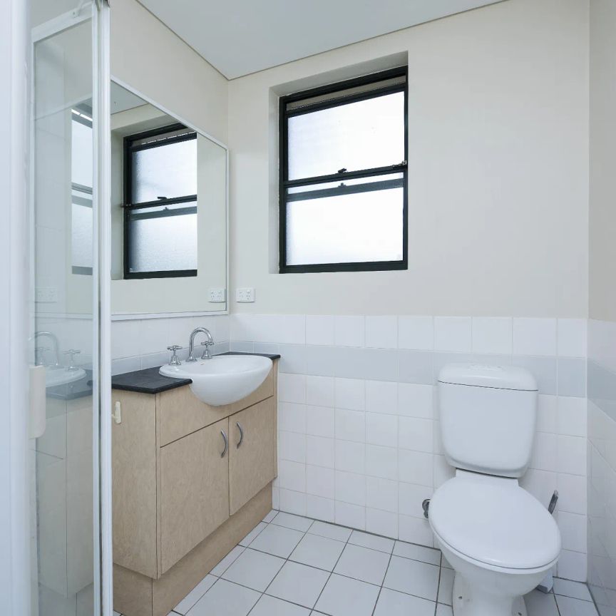 Perfect one bedroom apartment with the best facilities for summer! - Photo 1