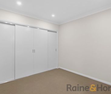 11a Beattie Street, Gledswood Hills, NSW 2557 - Photo 4