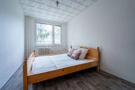 Podnájem částečně zařízeného bytu 2+kk v Libuši - Fotografie 3