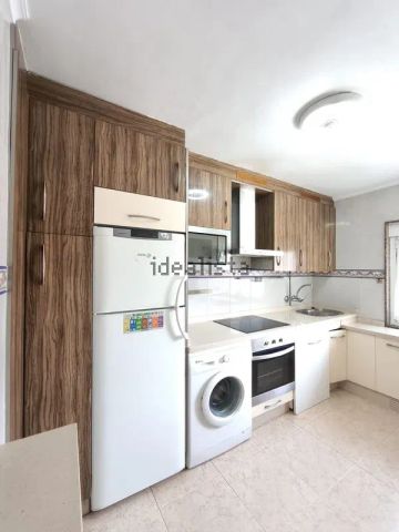 Alquiler de piso en Calle Nicolás y Pepín Rivero, 8 - Photo 4