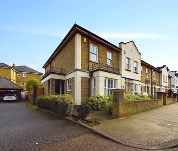 Beauchamp Road, Twickenham - 3 bedrooms Property for lettings - Cha... - Photo 2