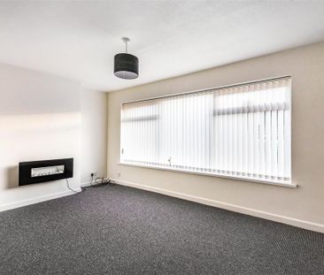 3 bedroom semi-detached house to rent - Photo 6