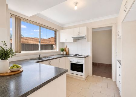 Spacious Townhouse in a Sort After Location - Photo 3