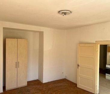 Pronájem bytu 1+1 37 m2 - Photo 1