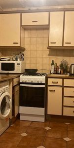 Room in a Shared Flat, Donegal House, E1 - Photo 3