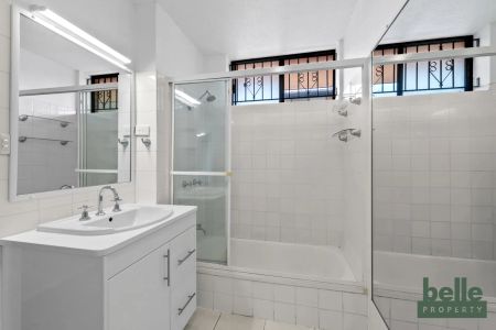 Modern 2-Bedroom Unit in the Heart of Clayfield - Photo 5
