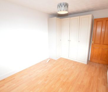 3 bedroom terraced house to rent - Photo 6