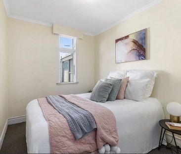 4BR Home in Rongotai - Photo 3