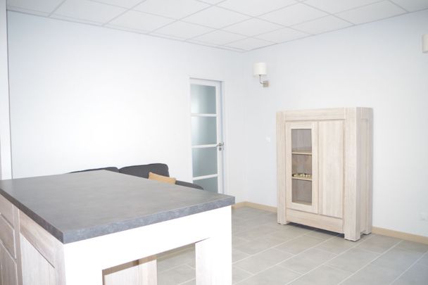 Location appartement 2 pièces, 51.07m², Nîmes - Photo 1