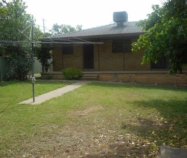 3 BEDROOM HOUSE SOUTH TAMWORTH - Photo 6