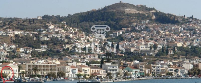 Διατηρητέο αρχοντικό δύο επιπέδων προς ενοικίαση στο Βαθύ της Σάμου - Φωτογραφία 1
