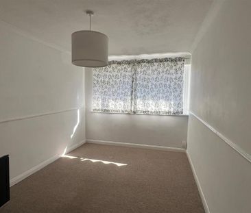Stubbington Green Stubbington Fareham, Hampshire PO14 2JQ - Photo 5