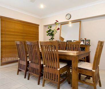 9 Fantan Close, Redlynch QLD 4870 - House For Rent | Domain - Photo 2