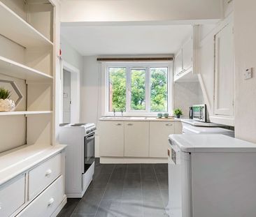 18 ST JOHNS TERRACE Leeds - LS3 1DY - Photo 1