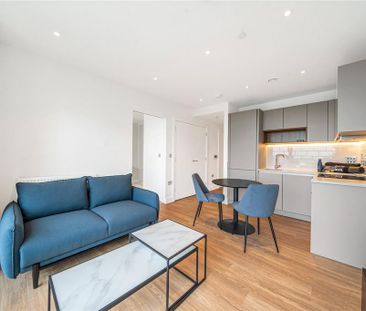 Studio to rent - Photo 2