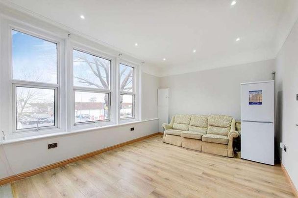 London Road, Thornton Heath, CR7 - Photo 1