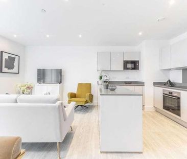 Easton Lodge, Ealing, W7 - Photo 4