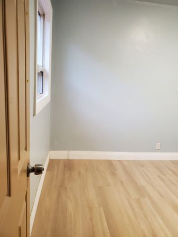 For Lease - 27 Lambton Avenue, Toronto, Ontario - Photo 5