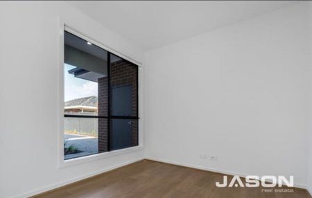 Tullamarine - Photo 3