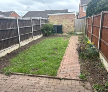 2 bedroom terraced house to rent - Photo 4