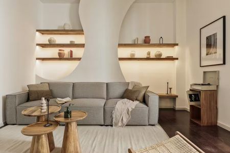 Carrer d'Avinyó, Barcelona, Catalonia 08002 - Photo 4