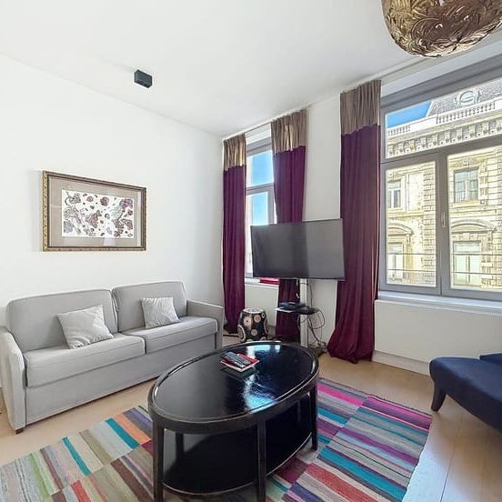 Appartement te huur - Photo 1