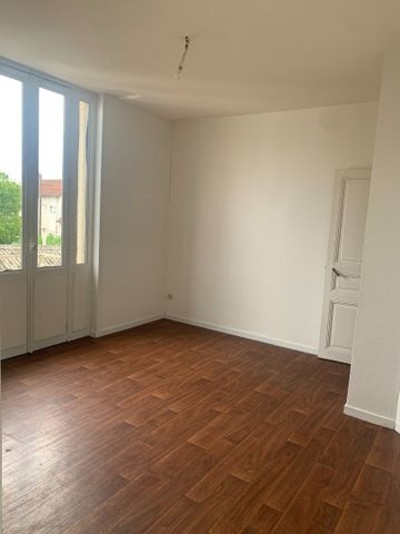 T2 à st marcel - Photo 5
