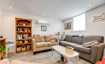 For Lease - 124 DAFFODIL Place, Brampton, Ontario - Photo 2