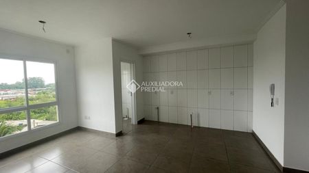 Apartamento com 2 quartos e 52m² para alugar em Barnabé, Gravataí. - Foto 3