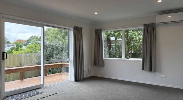 Modern Living at its best - Photo 1