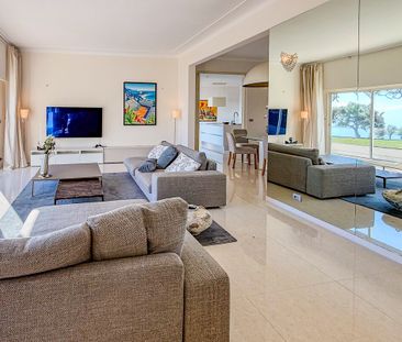 Èze Bord de Mer – Villa contemporaine aux lignes raffinées et panor... - Photo 6