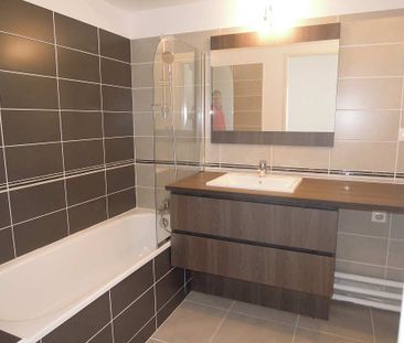 Location Appartement 2 pièces 47m² JUVIGNAC 34990 - Photo 2