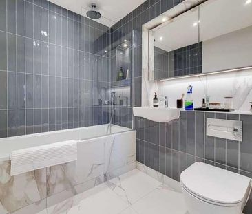 Uncle Southall, Southall, UB2 - Photo 1