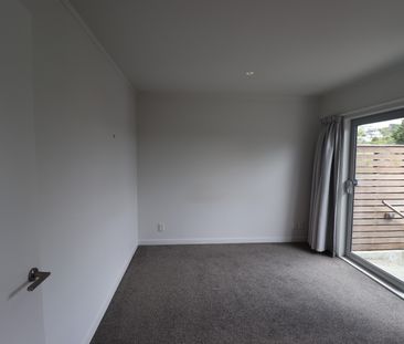 Cute apartment perfectly located - Photo 1