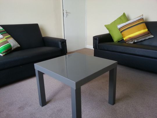 2 Bedroom Terraced To Rent in Lenton - Photo 1