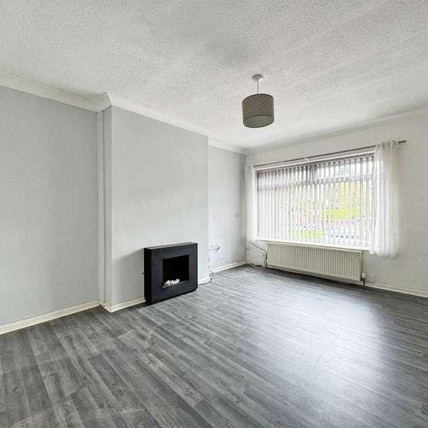 Turf Lane, Royton, OL2 - Photo 1