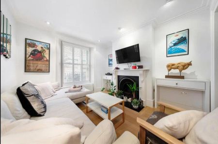 3 bedroom house in Pimlico - Photo 4