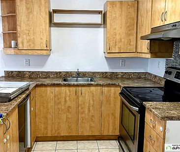 301-4975, boulevard Saint-Charles, Pierrefonds / Roxboro à louer - Photo 1