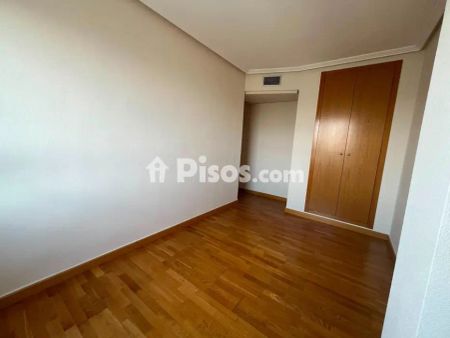 Piso en alquiler en Calle Doctor Jose Ruiz Perez - Photo 4