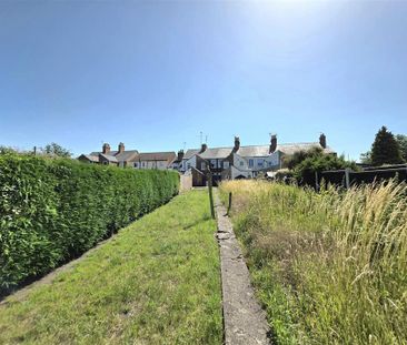 2 bedroom terraced house to rent - Photo 5