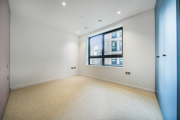 Available from 12/11/2025 - 1 Bed Apartment, Furnished - Photo 1