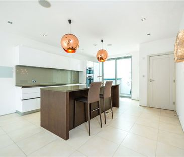 Hazlebury Road, London, SW6 - Photo 6