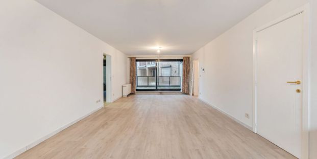Appartement te huur in Ieper voor € 825 met 2 slaapkamers - Photo 1