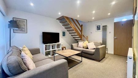 Esplanade Road, Newquay, TR7 - Photo 3