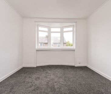 Broombank Terrace, Carrick Knowe, Edinburgh, EH12 - Photo 4