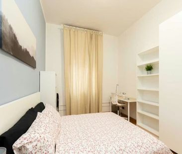 Via Cairoli, Bologna, Emilia-Romagna 40121 - Photo 4