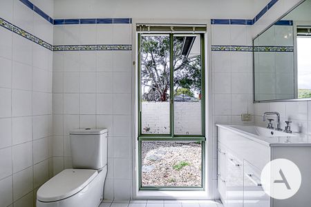 13 Strzelecki Place, Narrabundah ACT 2604 - House For Rent | Domain - Photo 3
