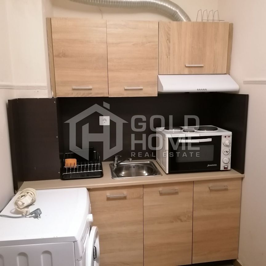 Studio/Γκαρσονιέρα για ενοικίαση Κέντρο (Χαριλάου) - Φωτογραφία 1