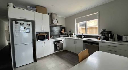 Park Up On Pense - Photo 5