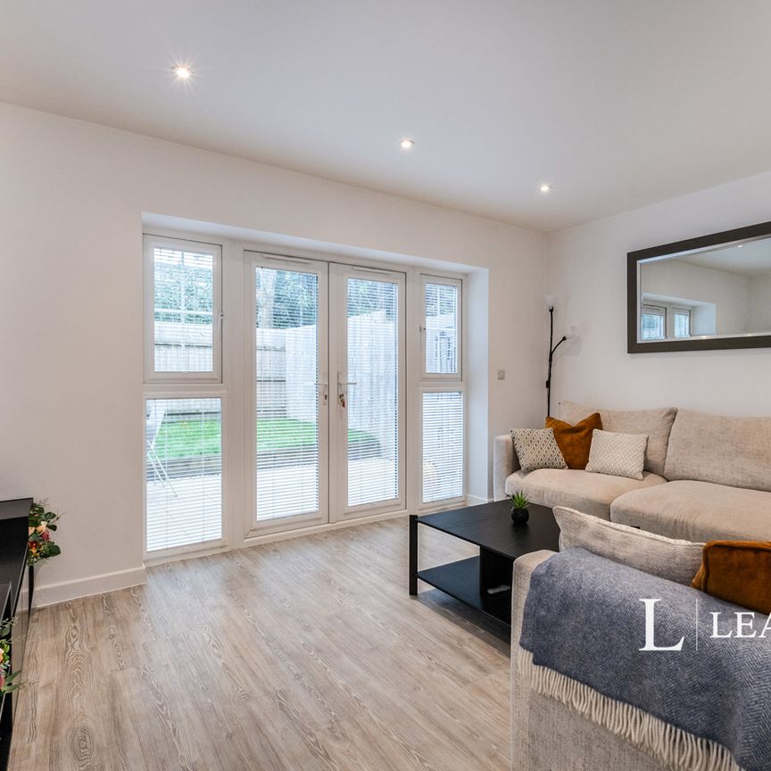 2 bedroom house to rent Roundhaye Road, Bournemouth, Dorset, BH11 - Photo 1